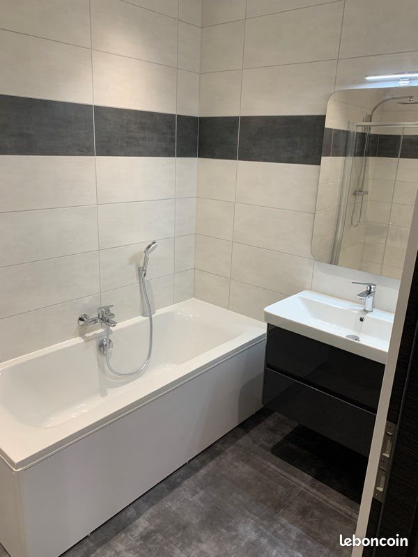 Appartement à louer, 80m², Voiron