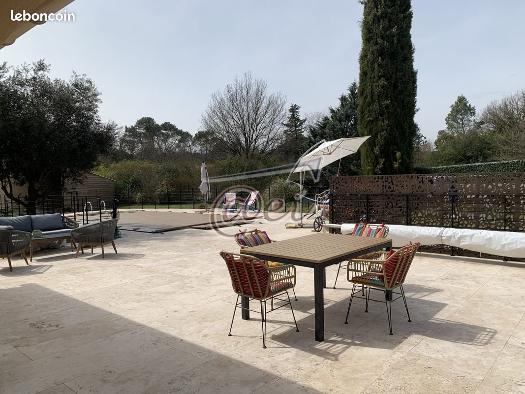 Maison à vendre, 170m², Saint-Maximin-la-Sainte-Baume