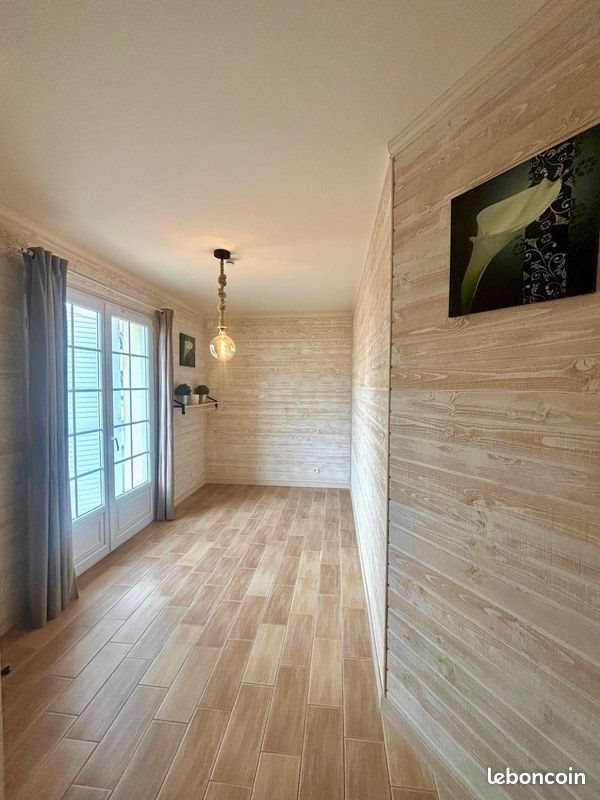 Maison à louer, 162m², Saint-Manvieu-Norrey