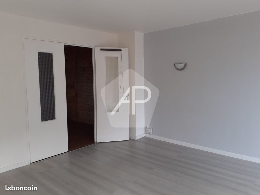 Appartement à louer, 77m², Briançon