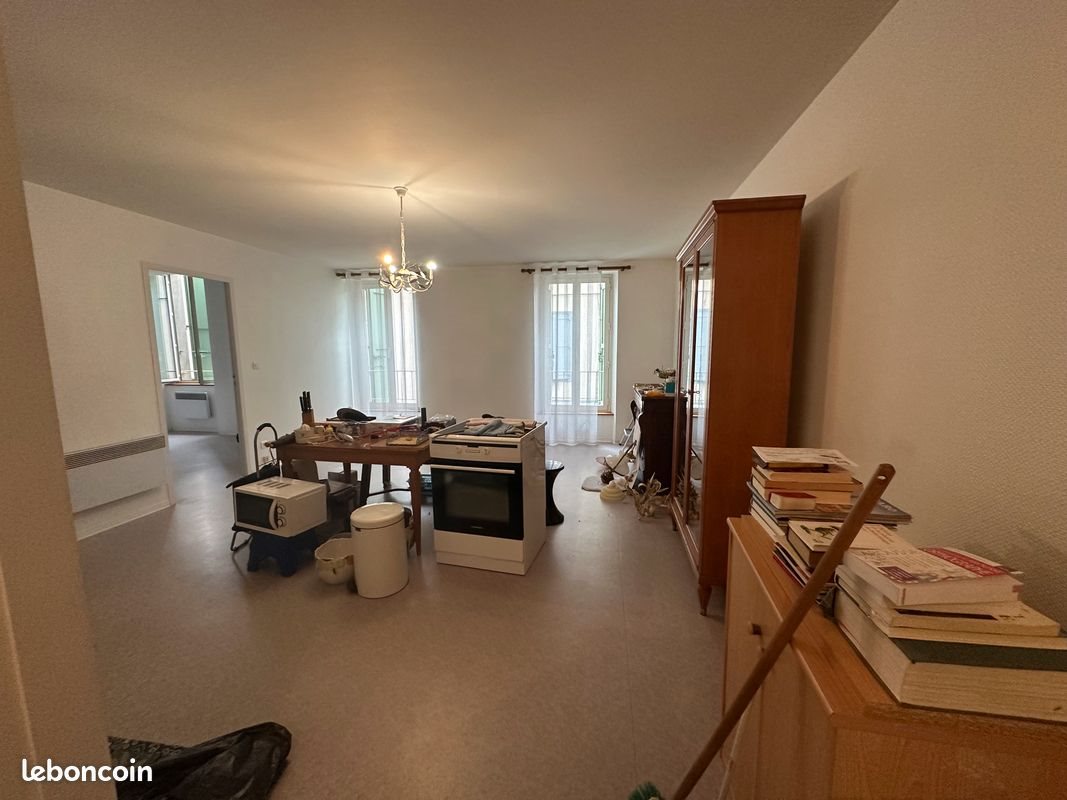 Appartement à louer, 72m², Réalmont