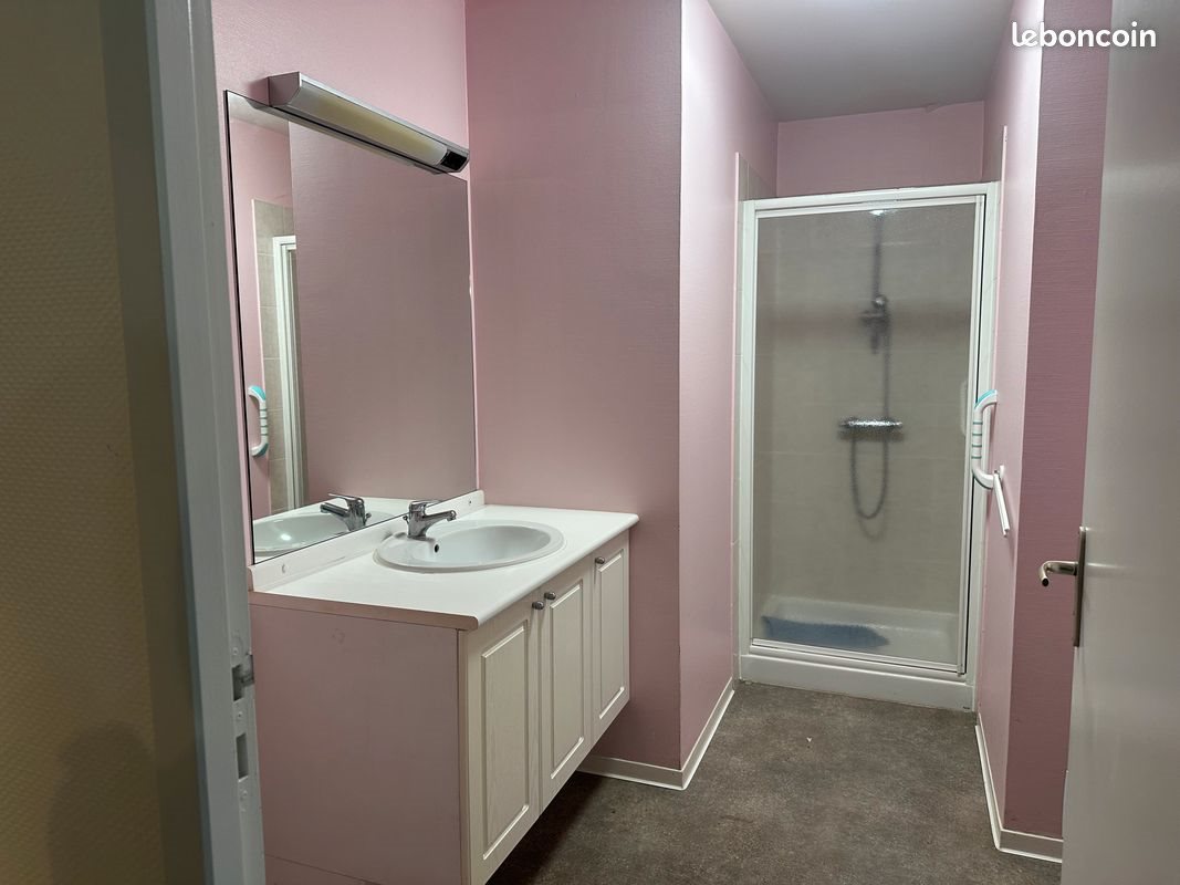 Appartement à louer, 72m², Réalmont