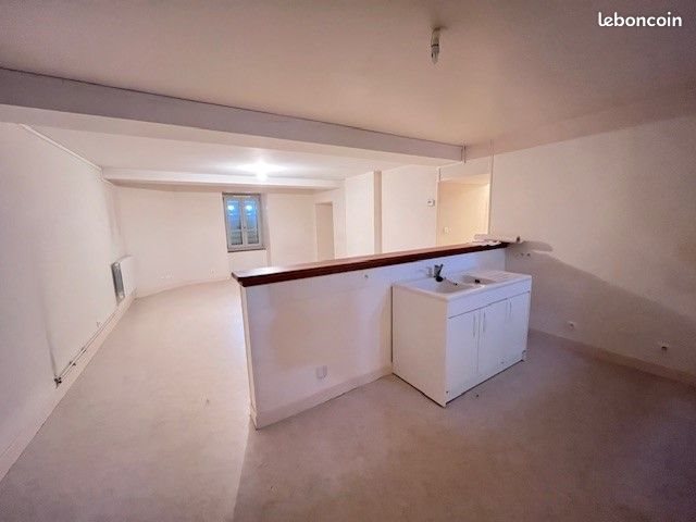 Appartement à louer, 72m², Vanvey