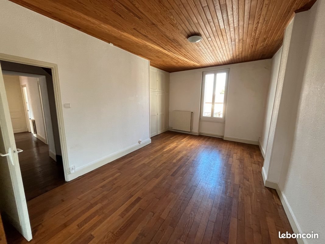 Appartement à vendre, 195m², Gueugnon