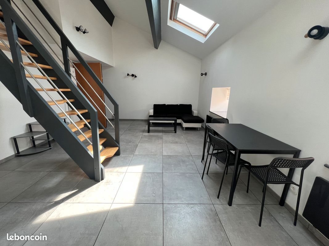 Appartement à louer, 56m², Feurs