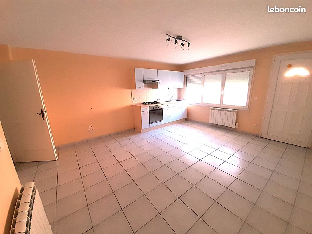 Maison à louer, 50m², Oyonnax