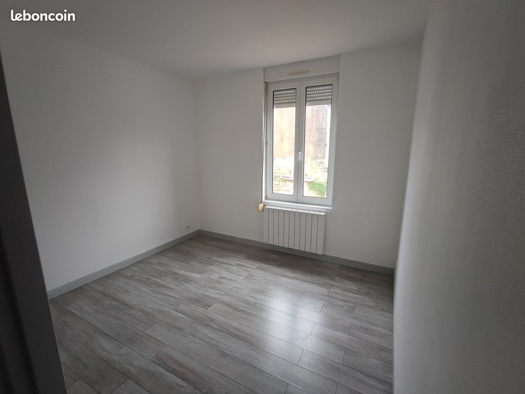 Appartement à louer, 53m², Wassy
