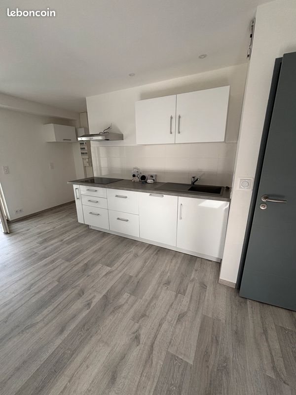 Maison à louer, 69m², Dole