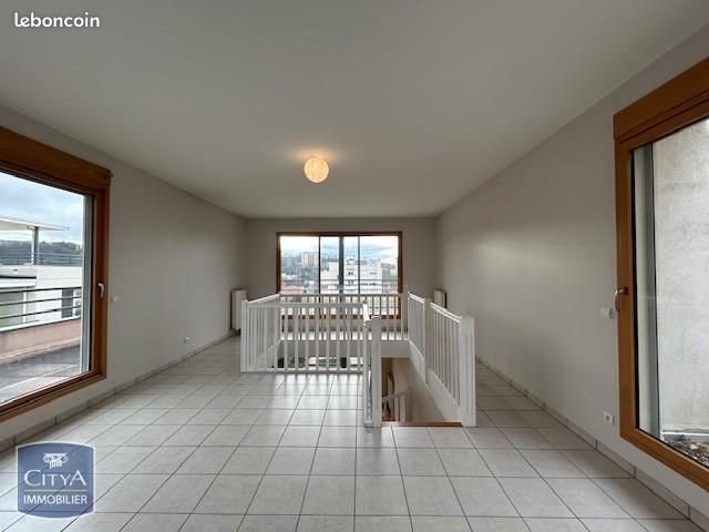 Appartement à louer, 159m², Lyon 1er