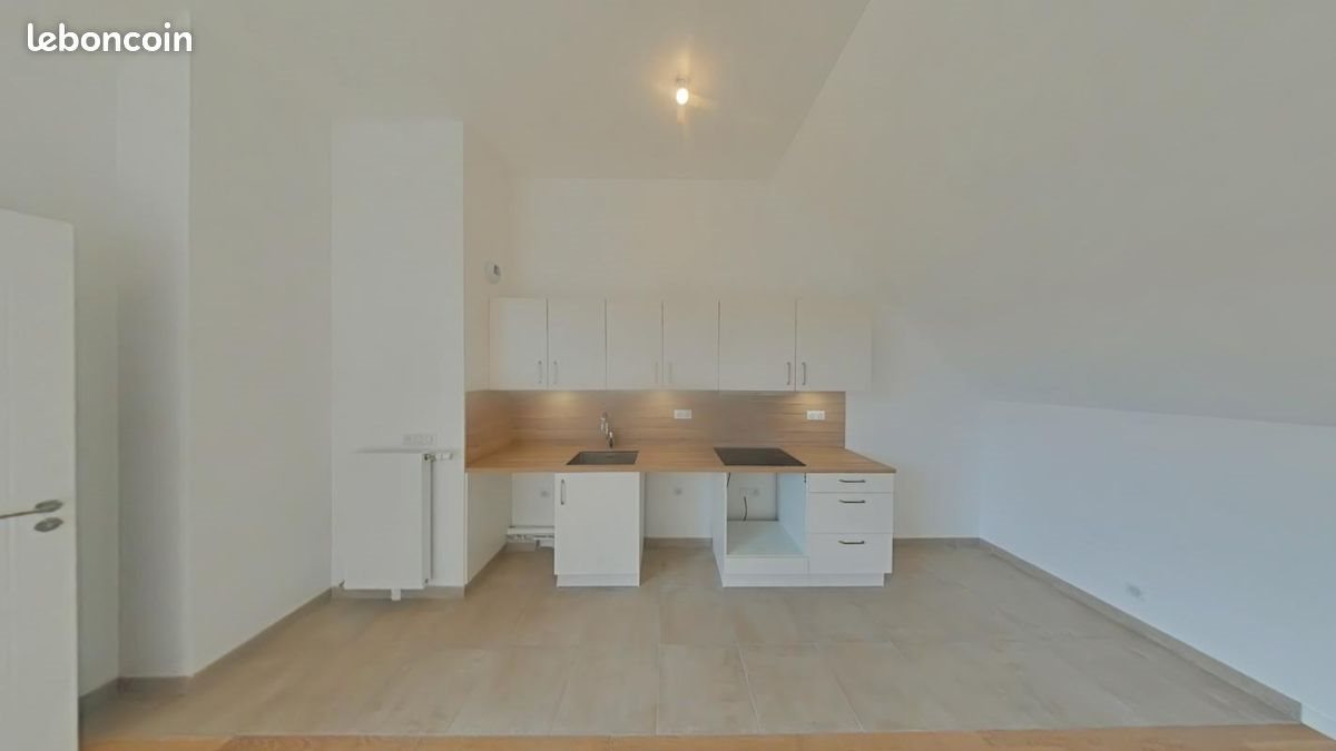 Appartement à louer, 89m², Versailles