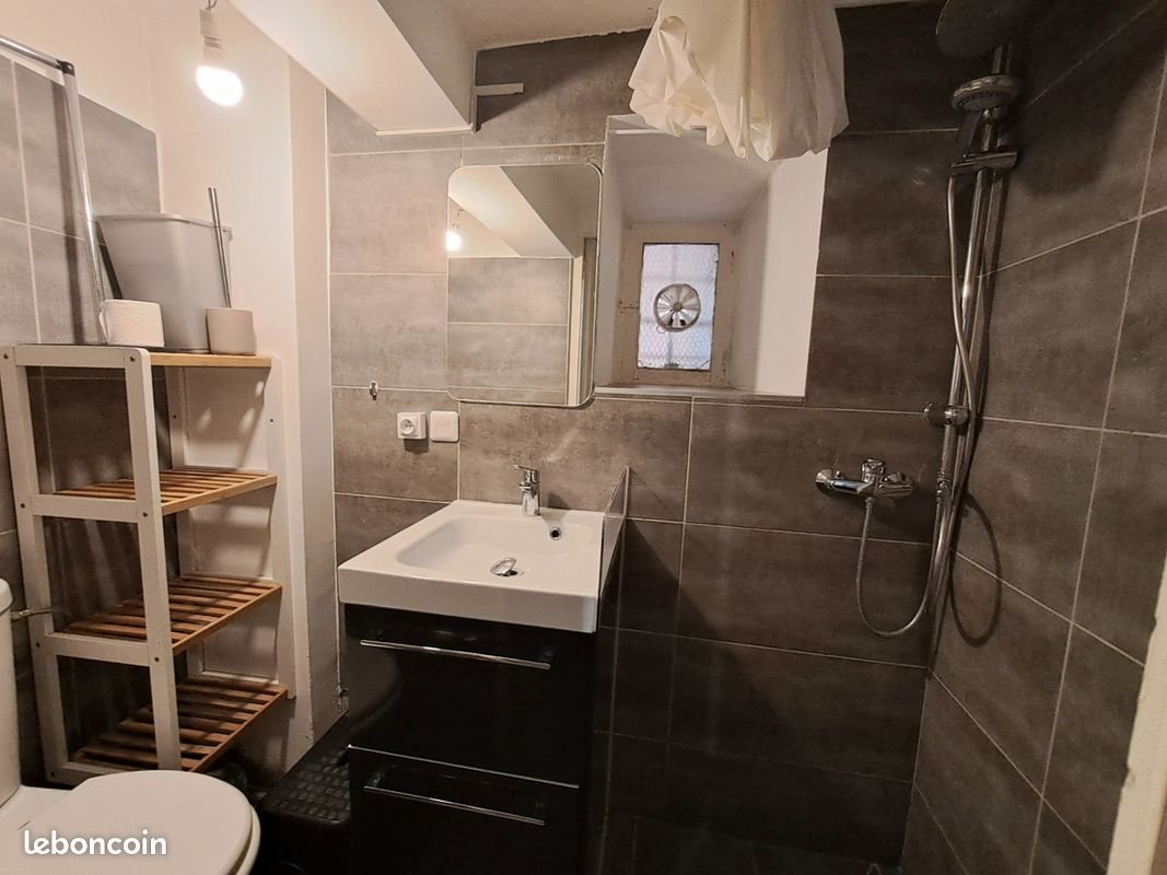 Appartement à louer, 26m², La Cadière-d'Azur