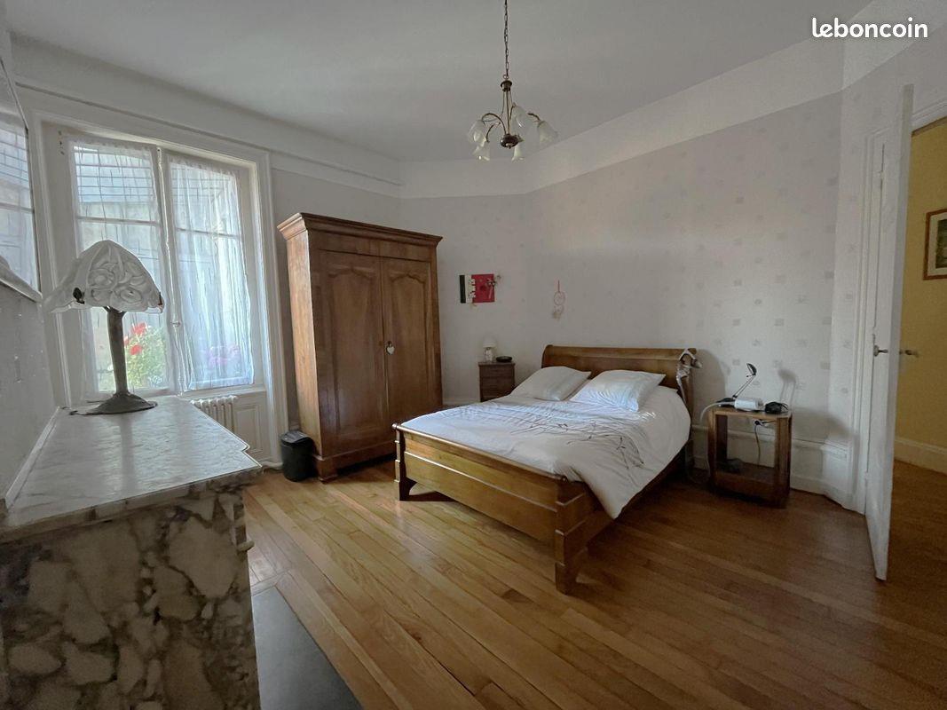 Appartement à vendre, 190m², Saint-Etienne