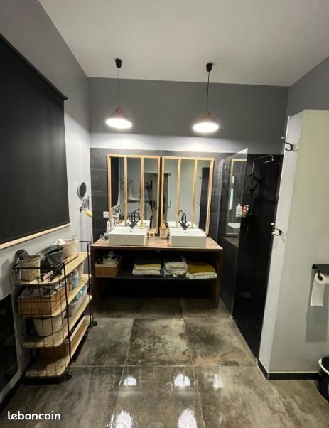 Maison à louer, 130m², Salles