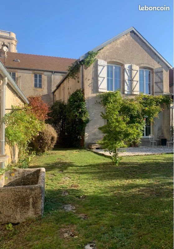 Maison à vendre, 325m², Langres