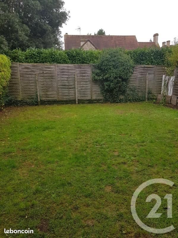 Maison à louer, 80m², Champfleur