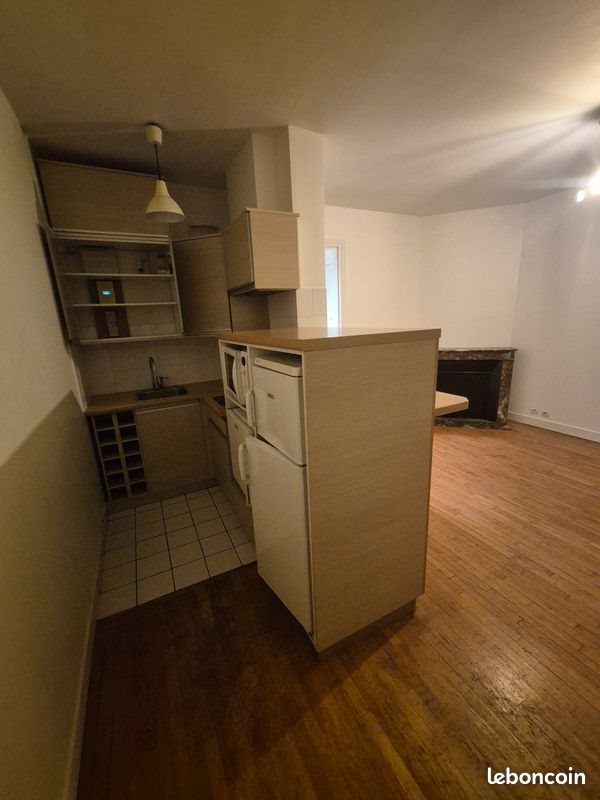 Appartement à louer, 47m², Paris 18ème