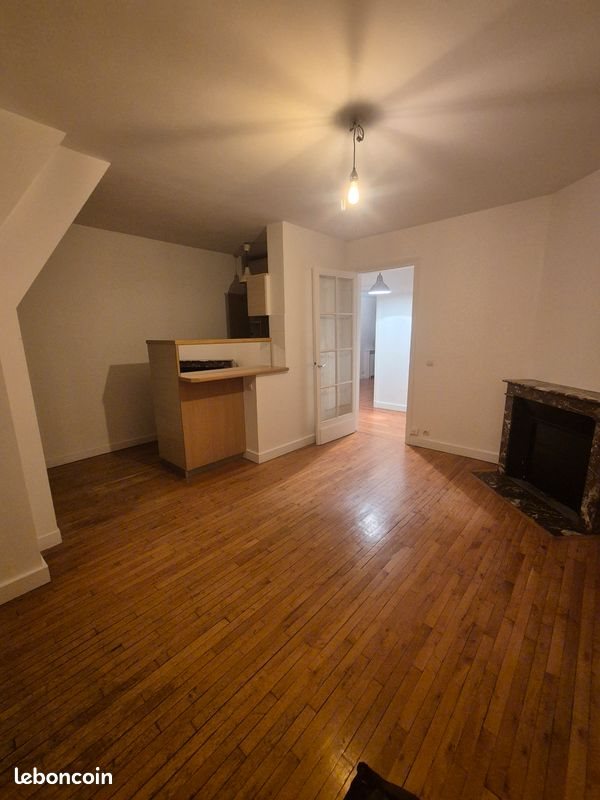Appartement à louer, 47m², Paris 18ème