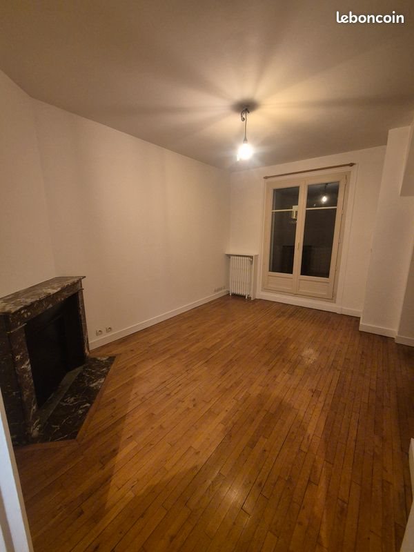 Appartement à louer, 47m², Paris 18ème