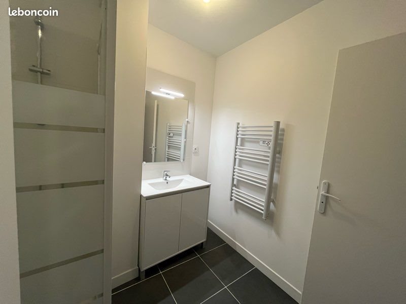 Appartement à louer, 74m², Lafitte