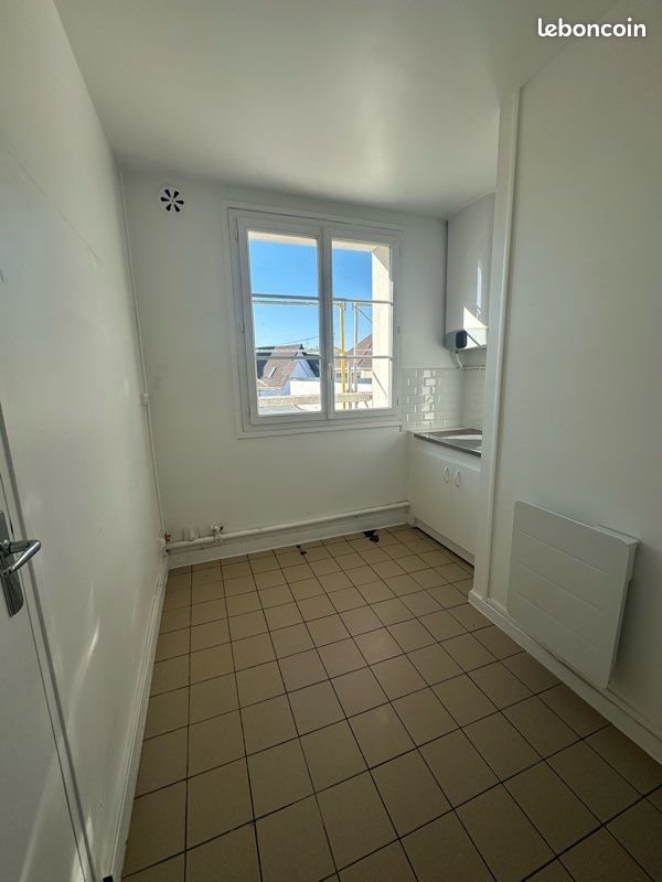 Appartement à louer, 47m², Paray-Vieille-Poste