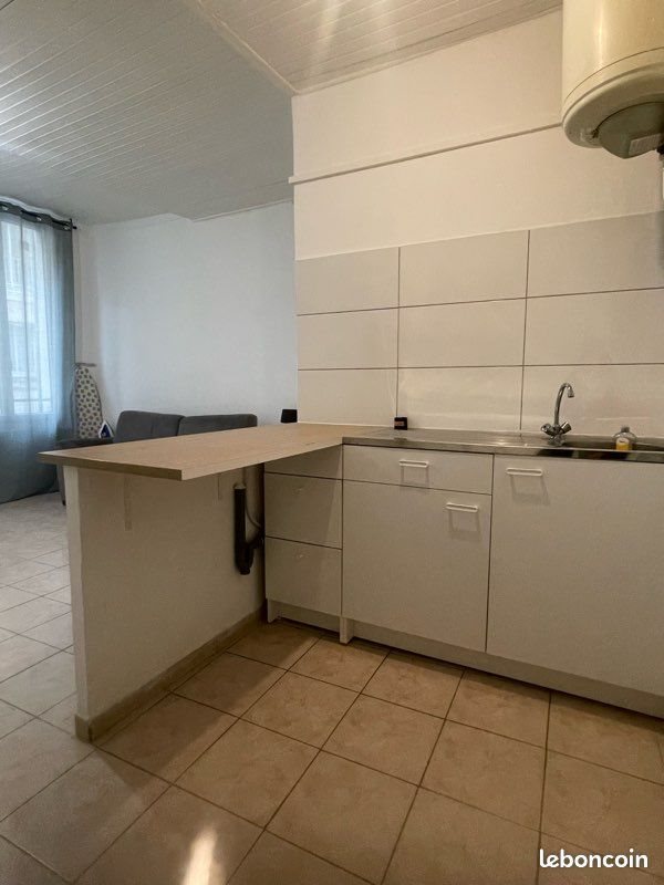Appartement à louer, 24m², Toulon