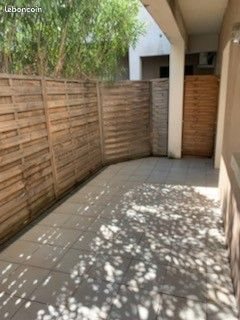 Appartement à louer, 29m², Nîmes