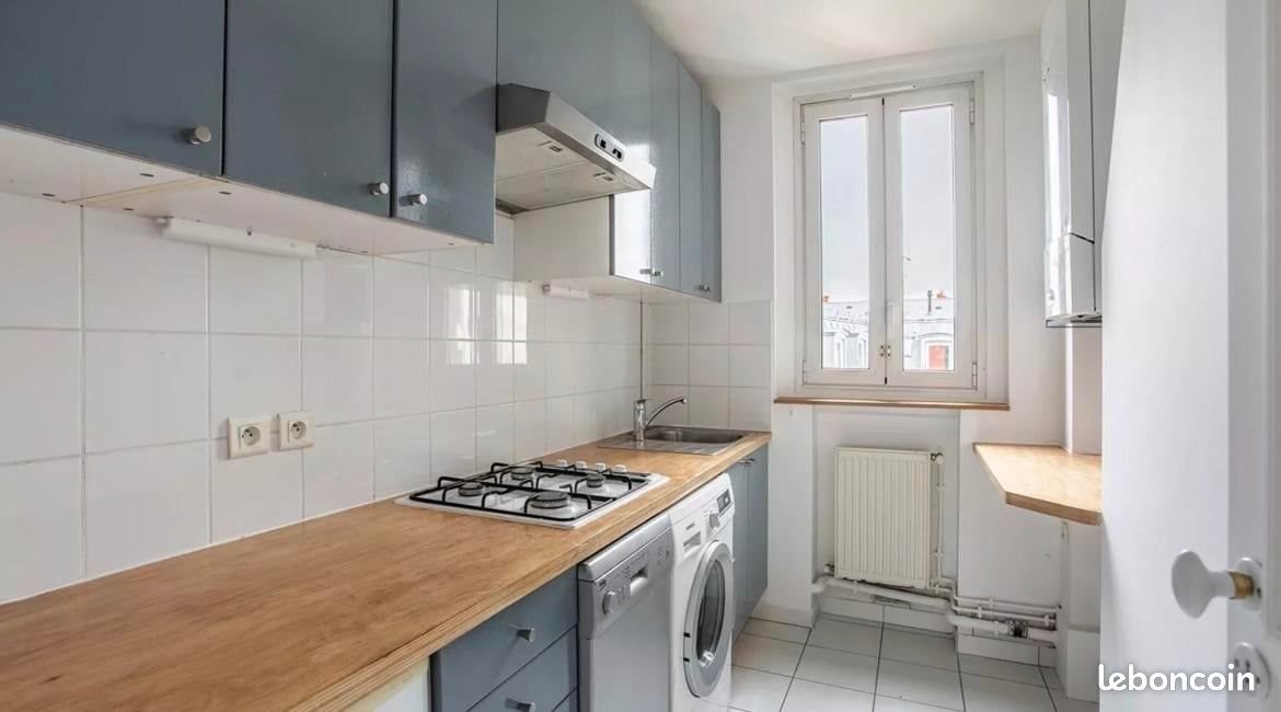 Appartement à louer, 37m², Paris 18ème