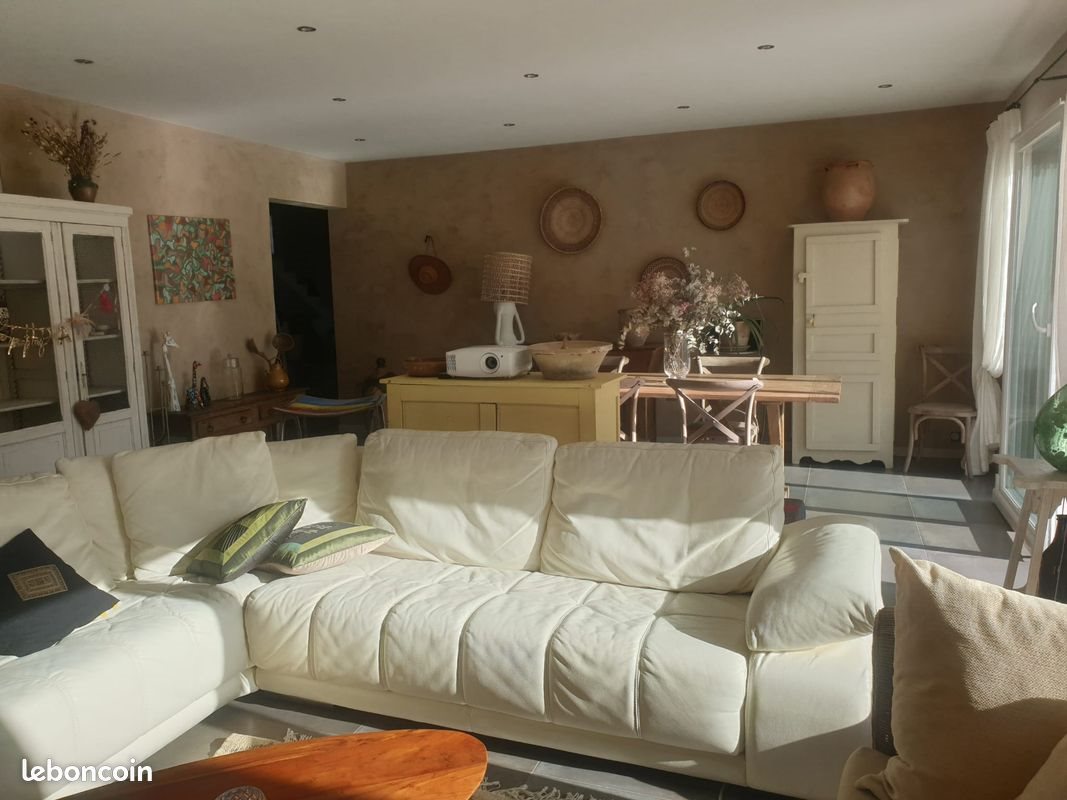 Maison à louer, 130m², Apt