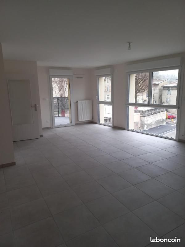 Appartement à louer, 72m², Ambérieu-en-Bugey
