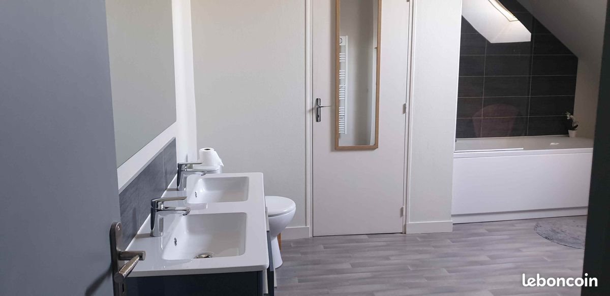 Appartement à louer, 180m², La Flèche