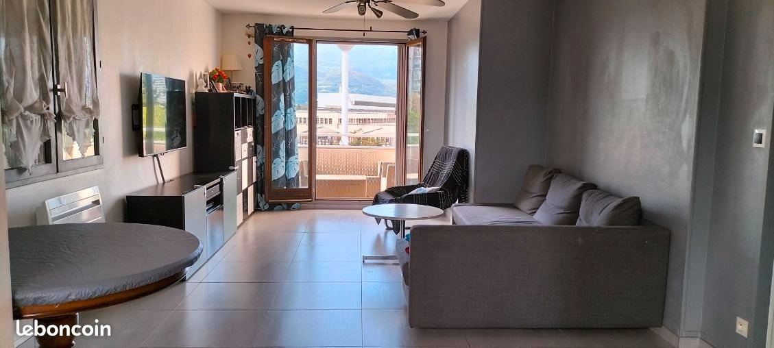 Appartement à vendre, 67m², Grenoble