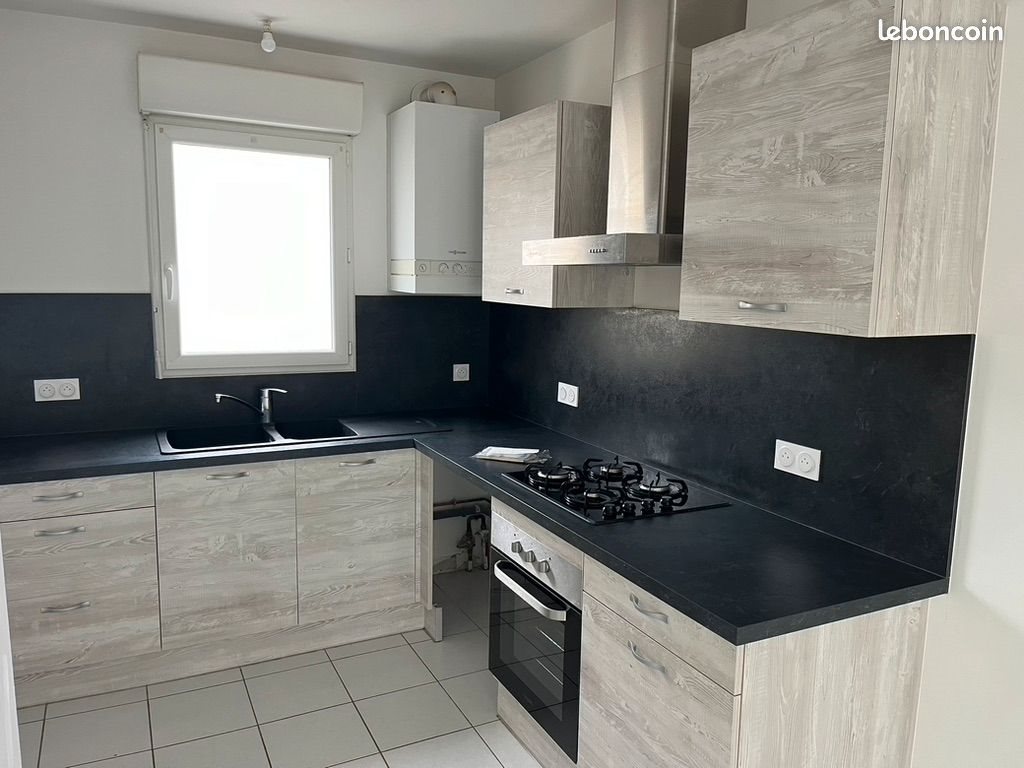 Maison à louer, 68m², Loches