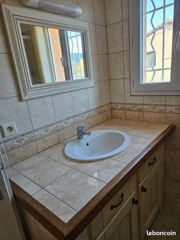 Maison à louer, 70m², Sisteron