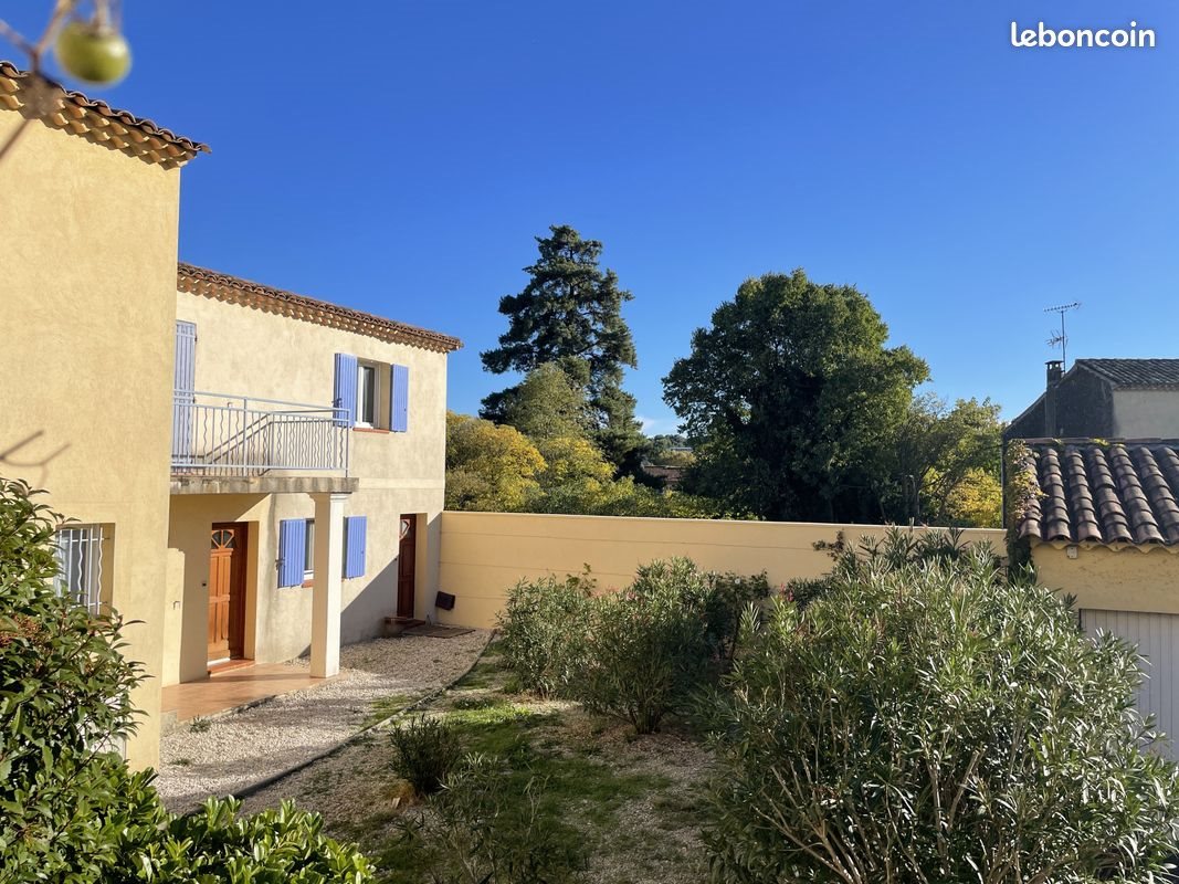 Maison à louer, 72m², Lambesc
