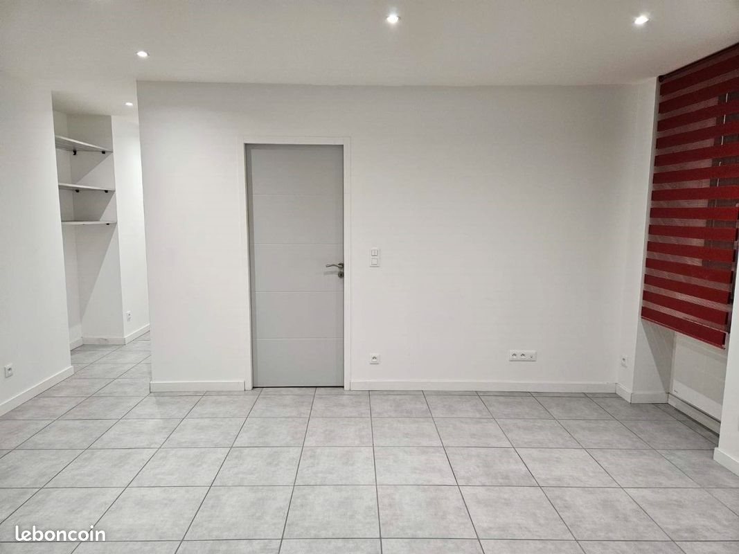 Appartement à louer, 45m², Feurs