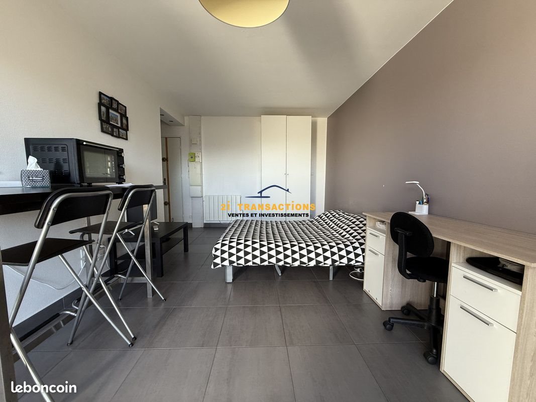 Appartement à louer, 27m², Saint-Etienne
