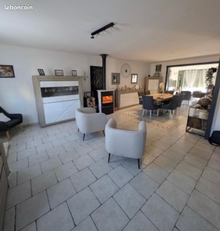 Maison à louer, 150m², Breteuil