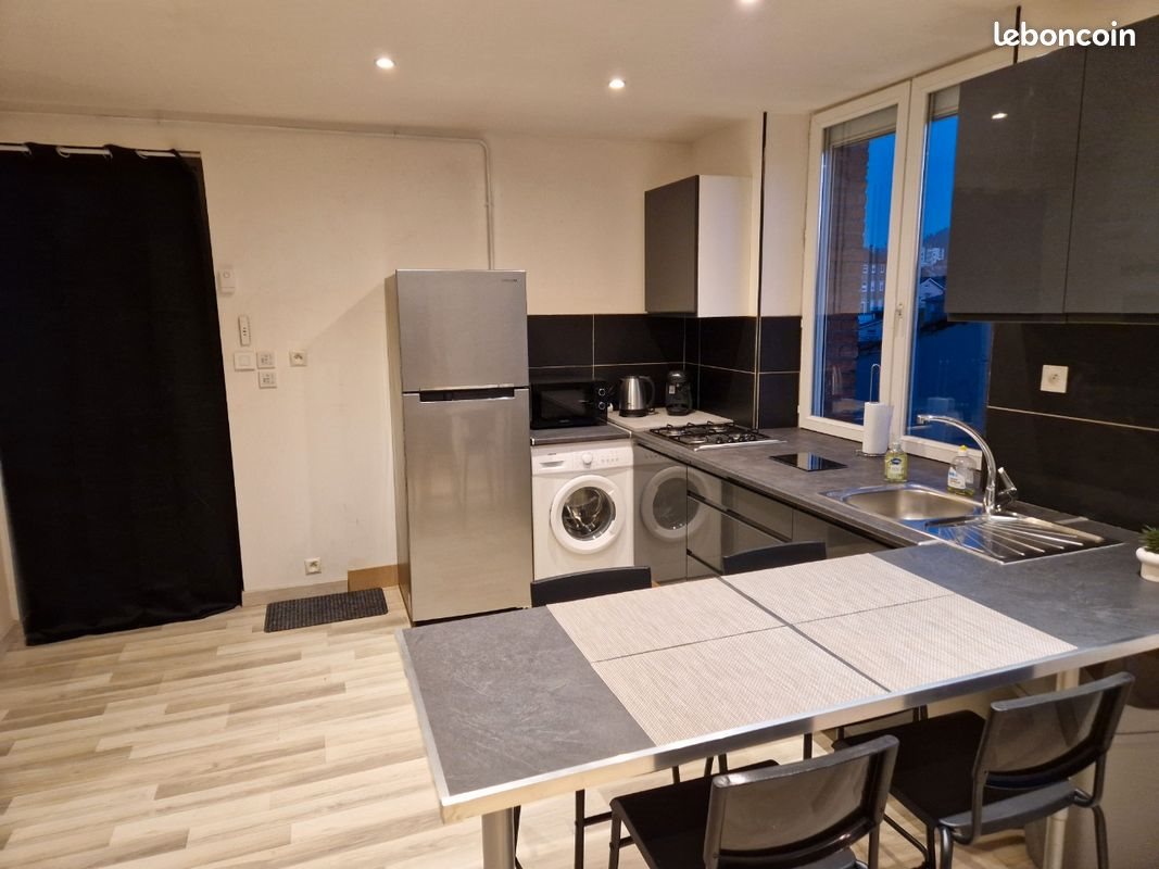 Appartement à louer, 40m², Saint-Genest-Lerpt