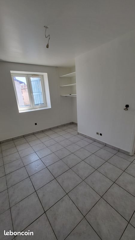 Appartement à louer, 34m², Beaurepaire