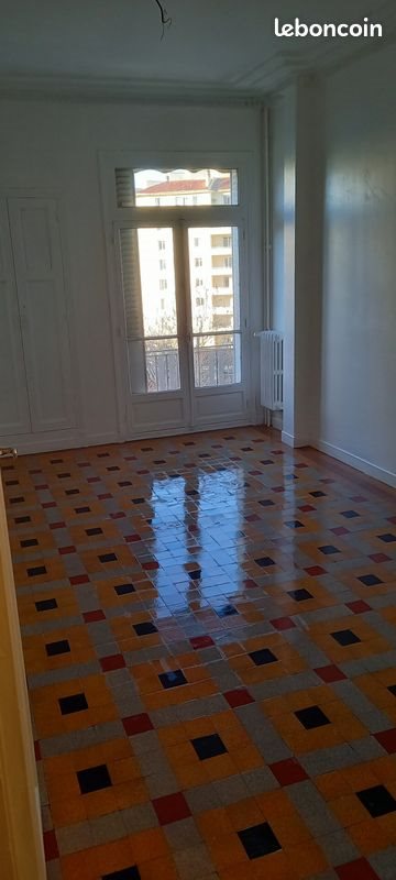 Appartement à louer, 50m², Toulon