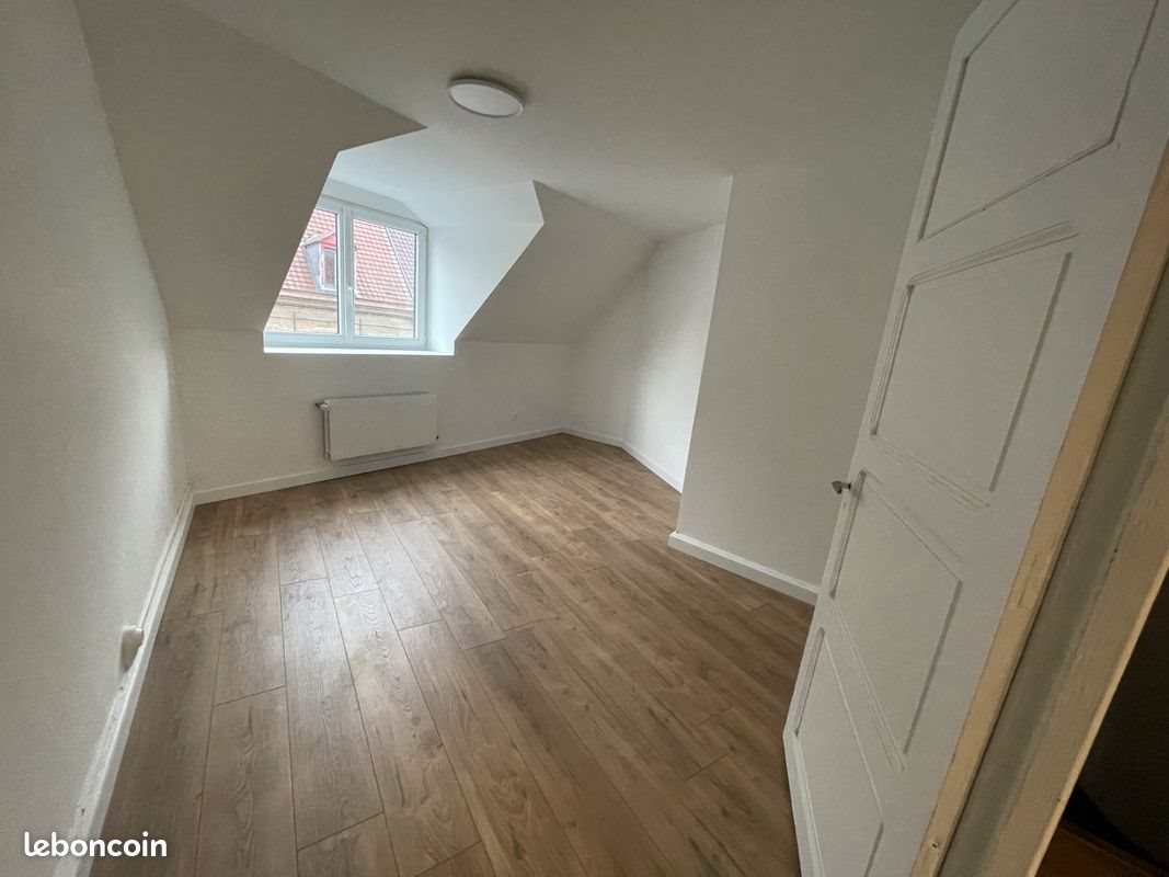 Appartement à louer, 70m², Bergues