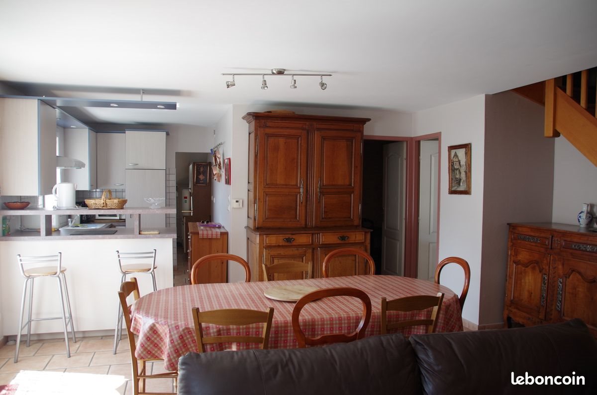 Maison à louer, 110m², Cadéac