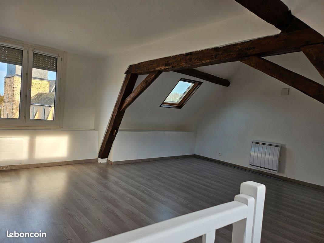 Maison à louer, 110m², Moncé-en-Belin