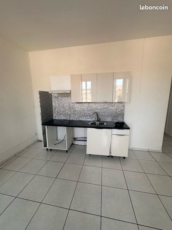 Appartement à louer, 72m², Marseille 16ème