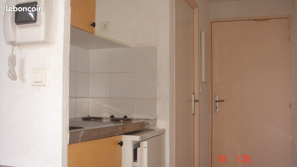 Appartement à louer, 24m², Nîmes