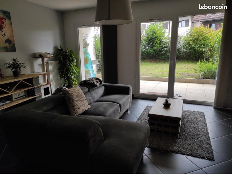 Appartement à louer, 70m², Poisy