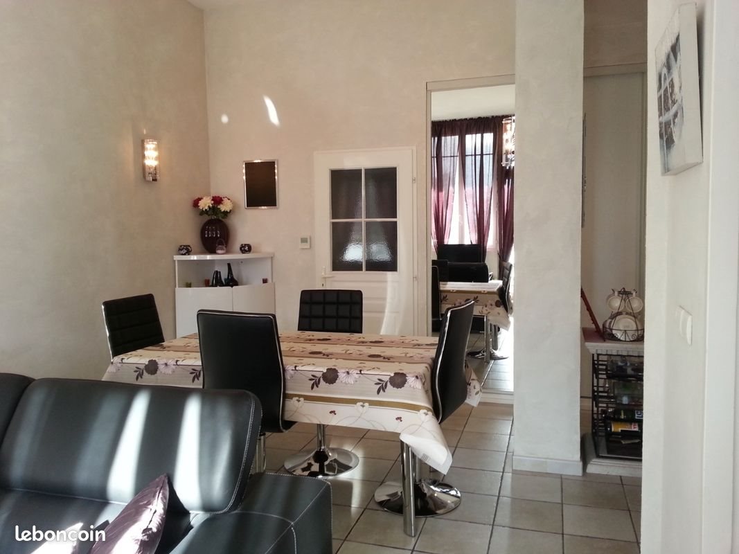 Appartement à louer, 80m², Saint-Etienne