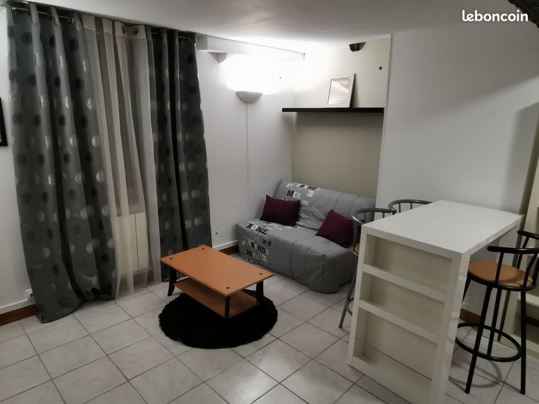 Appartement à louer, 25m², Orléans