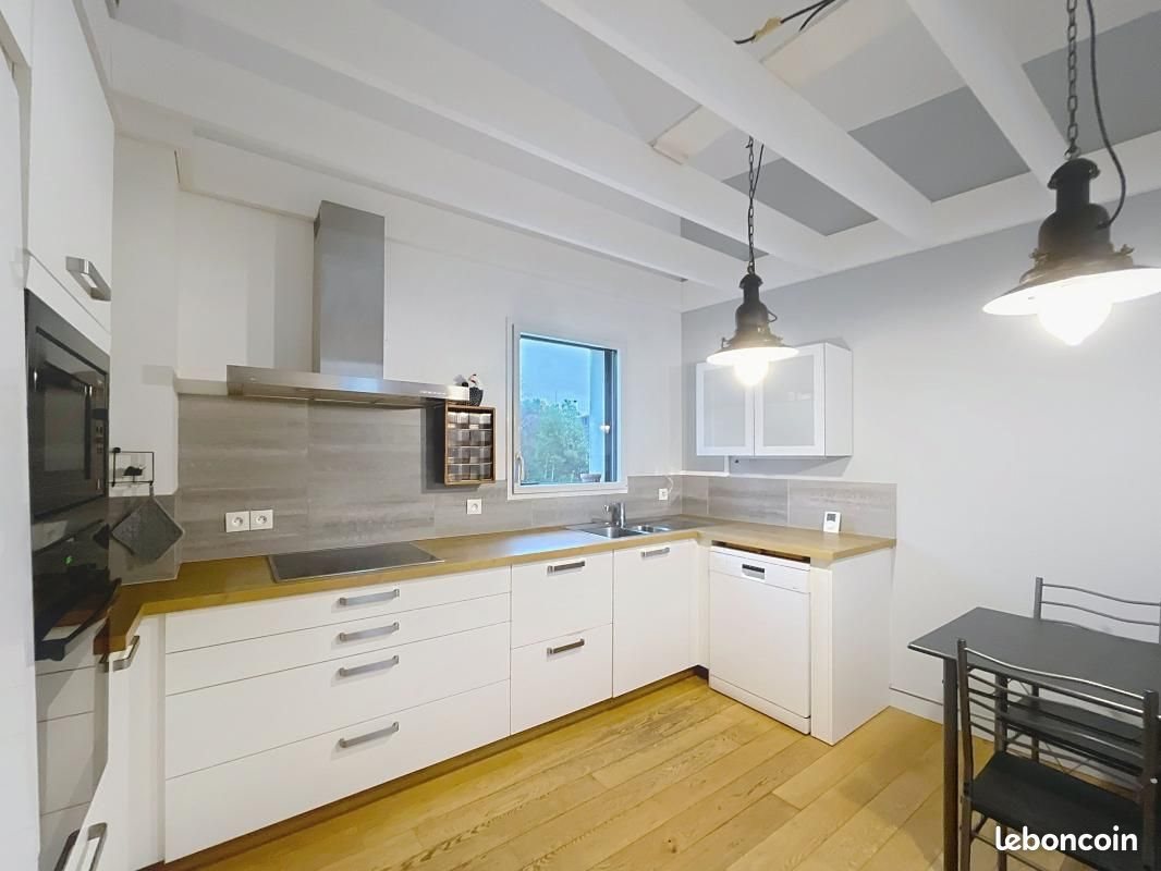 Appartement à louer, 119m², Larmor-Plage