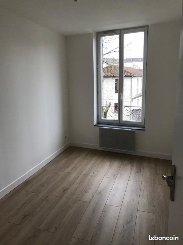 Appartement à louer, 63m², Gramat
